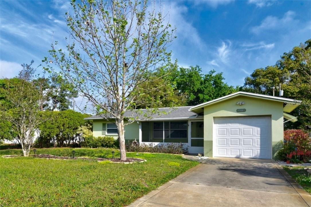 10449 127th Ave., Largo, FL 33773