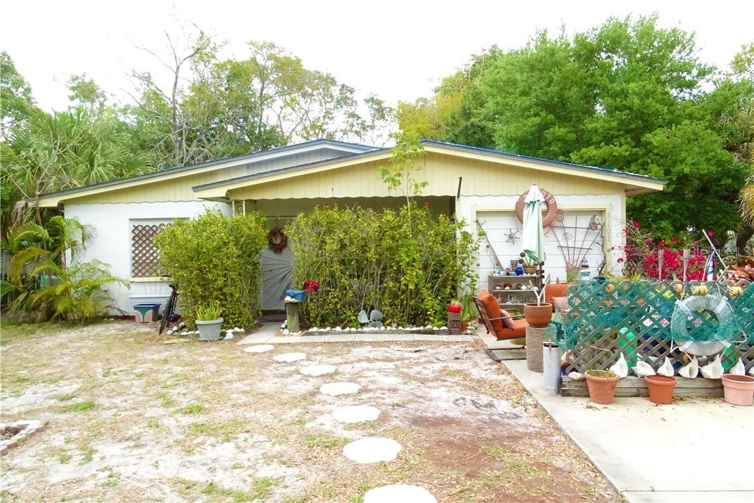 7101 3rd Ave., St Petersburg, FL 33710