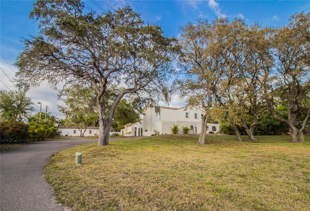 12909 Park Blvd., Seminole, FL 33776