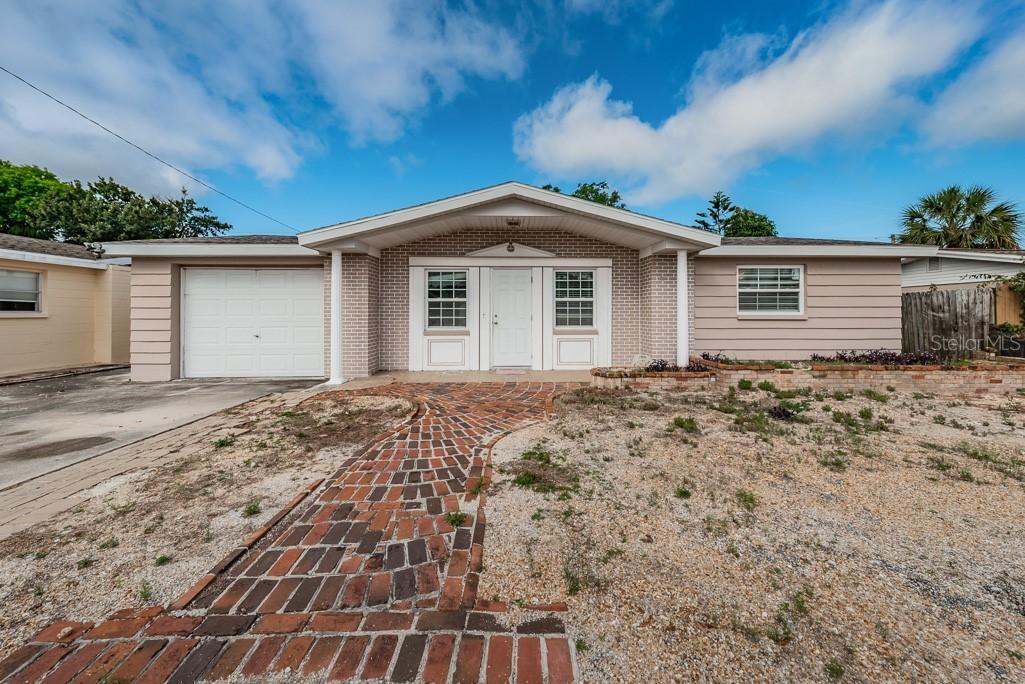 3349 Ottway Dr., Holiday, FL 34691