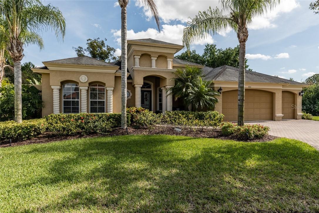 5651 Charmant Dr, Clearwater, FL 33760