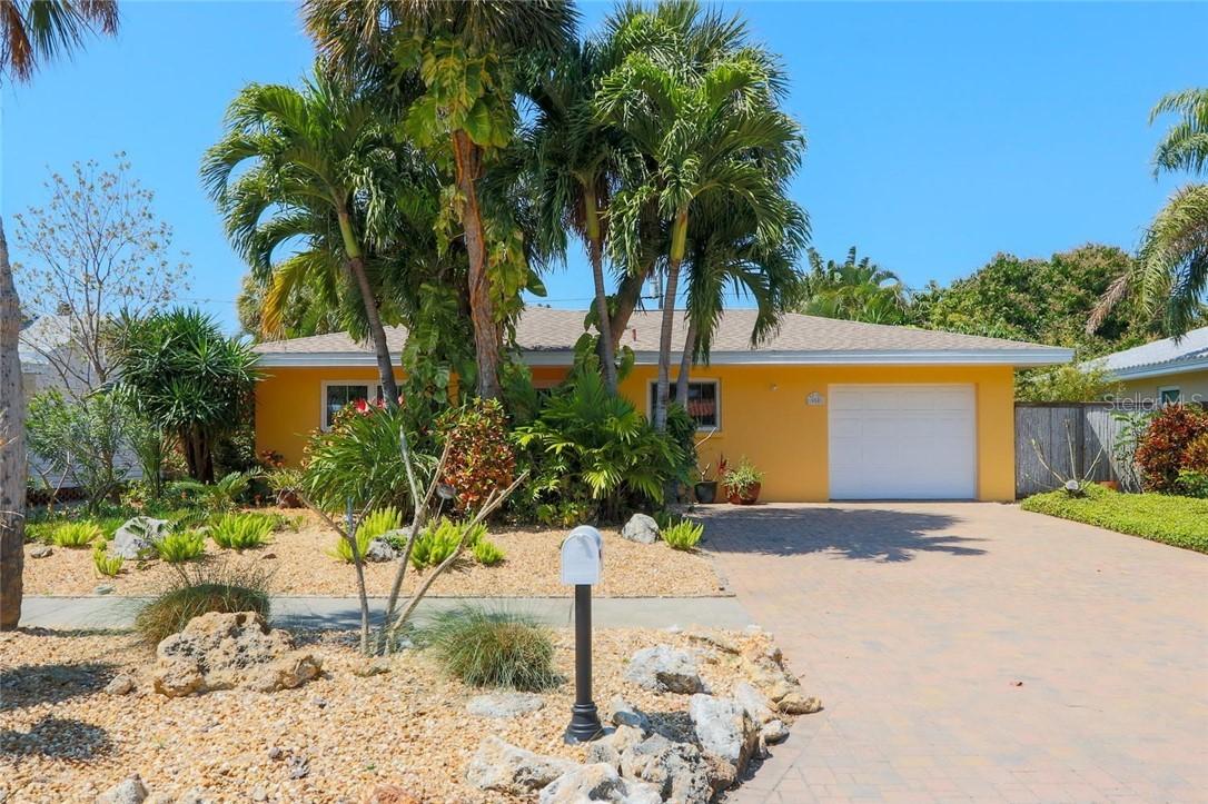 950 Bruce Ave., Clearwater, FL 33767