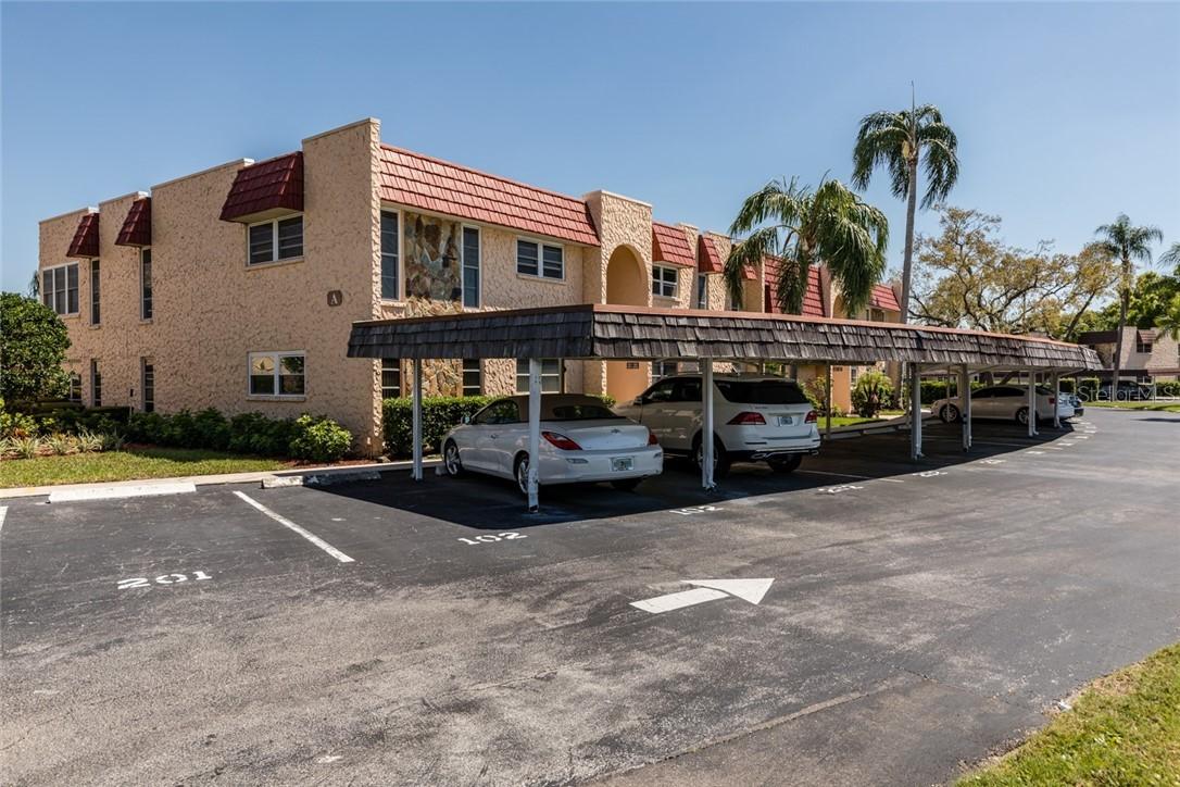 201 Buttonwood Cir., Seminole, FL 33777