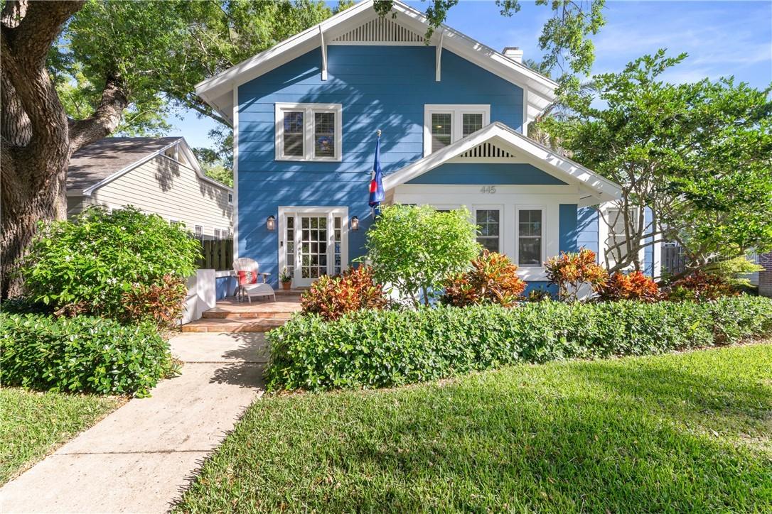 445 15th Ave., St Petersburg, FL 33704