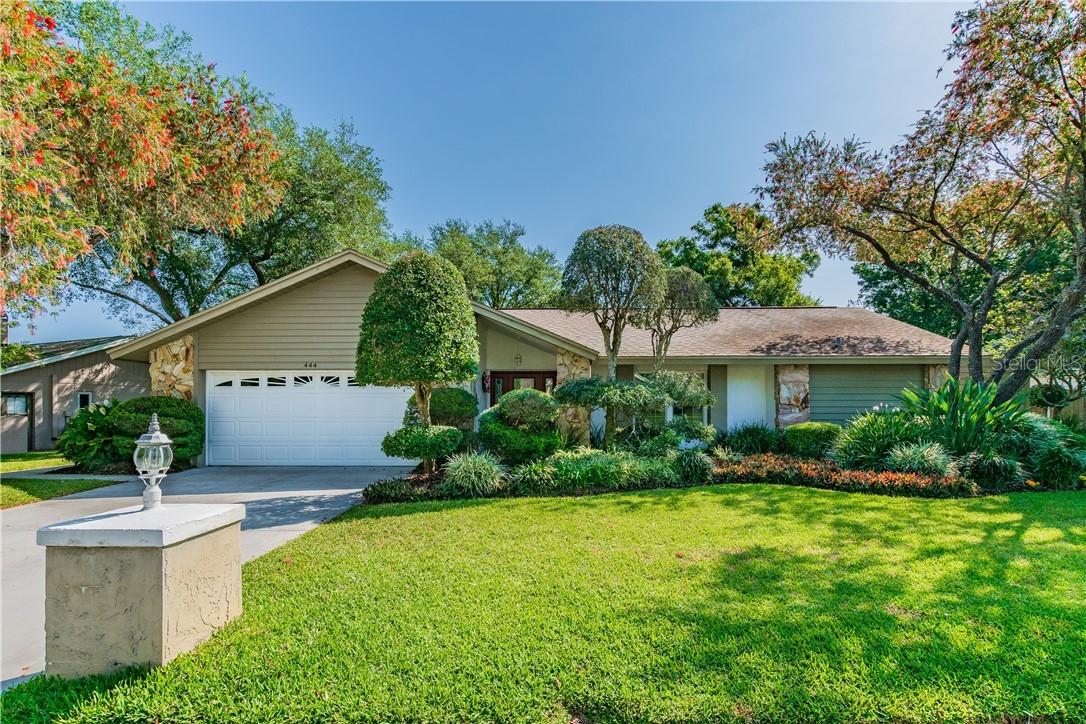 444 Winding Willow Dr., Palm Harbor, FL 34683