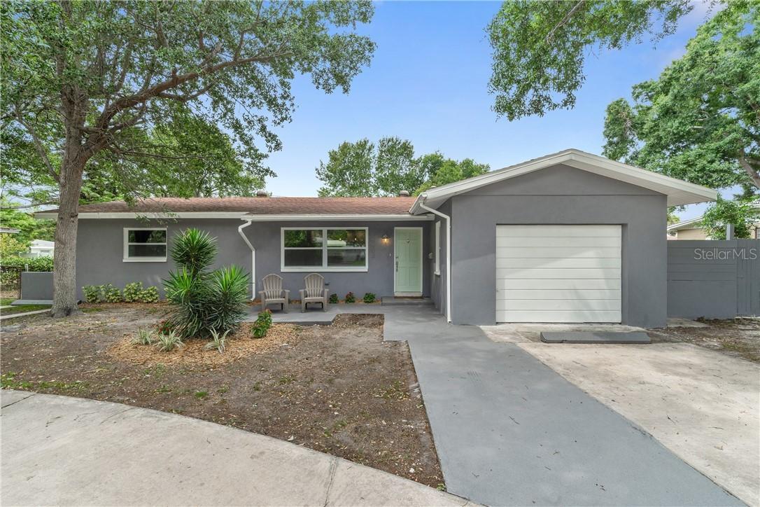 6663 9th Ave., St Petersburg, FL 33710