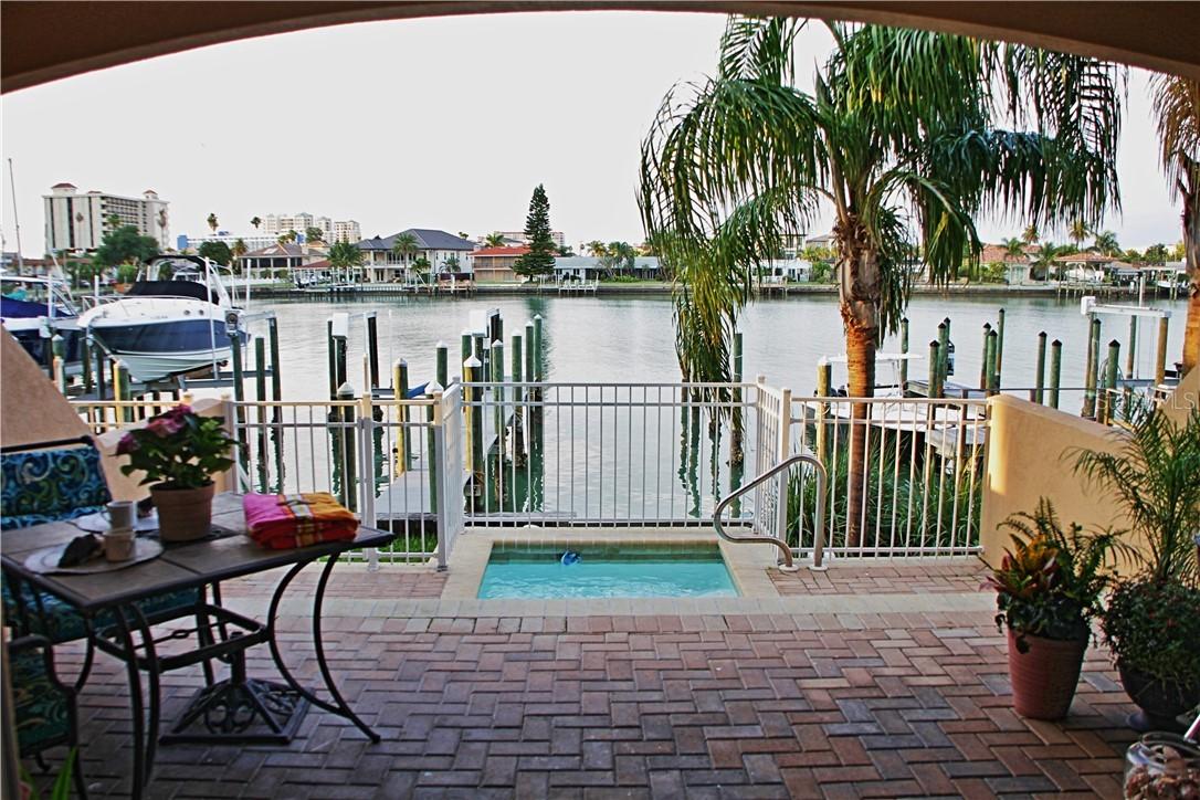 120 Brightwater Dr. #6, Clearwater, FL 33767