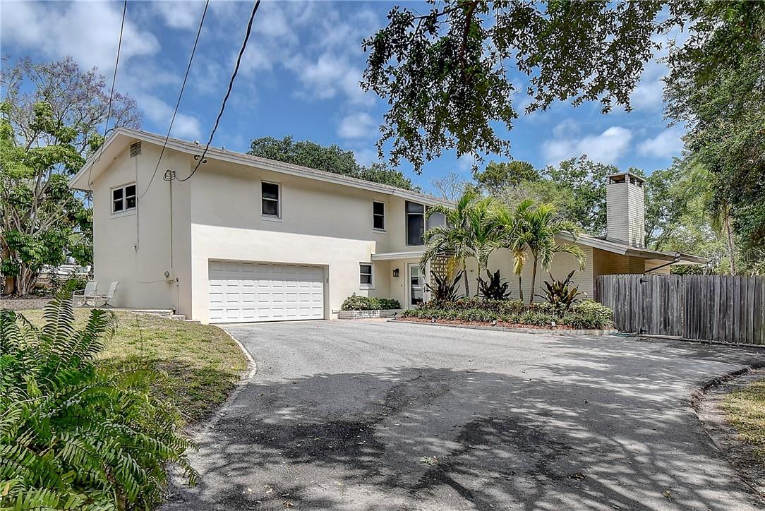 7925 128th St., Seminole, FL 33776