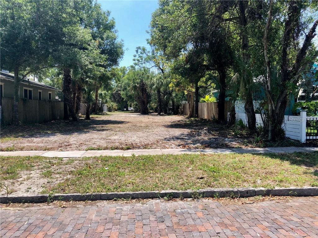 2424 2nd Ave., St Petersburg, FL 33713