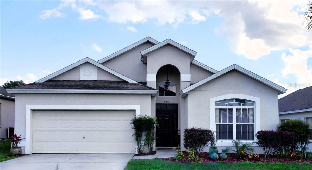 219 Corvina Dr., Davenport, FL 33897