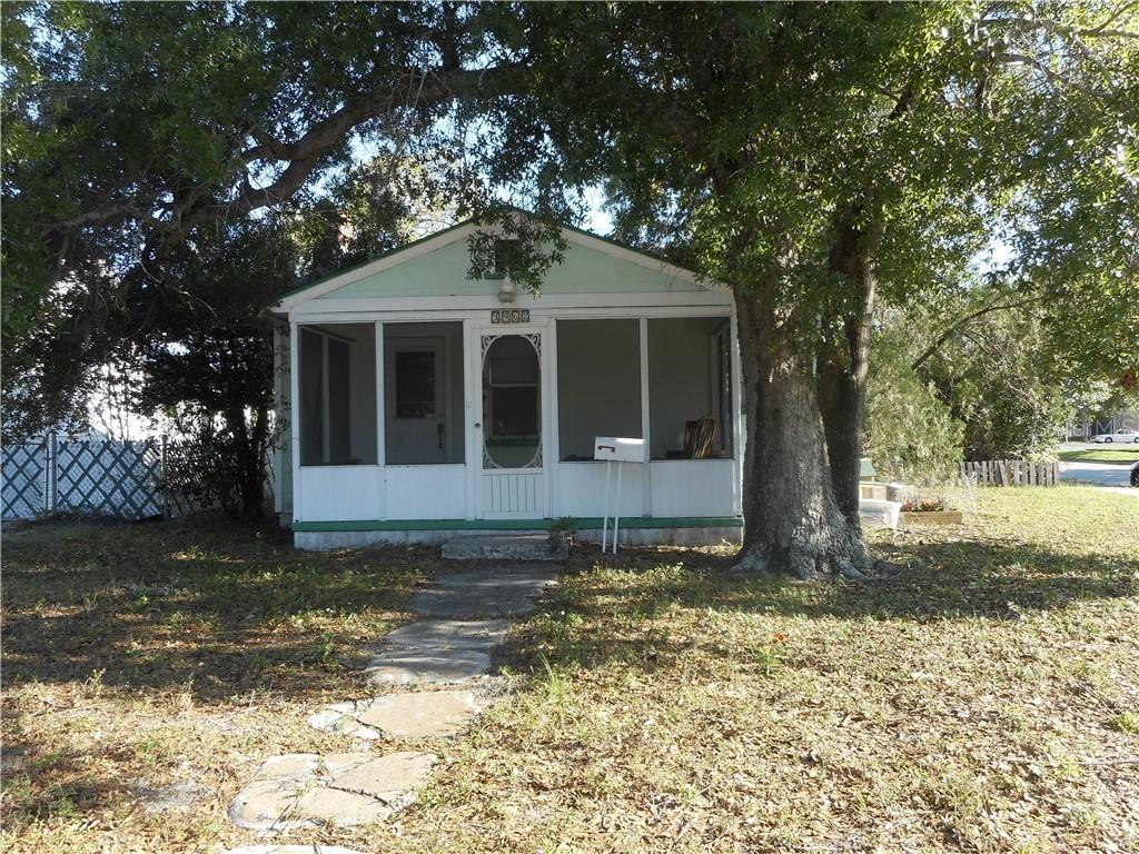 3962 1st Ave., St Petersburg, FL 33713