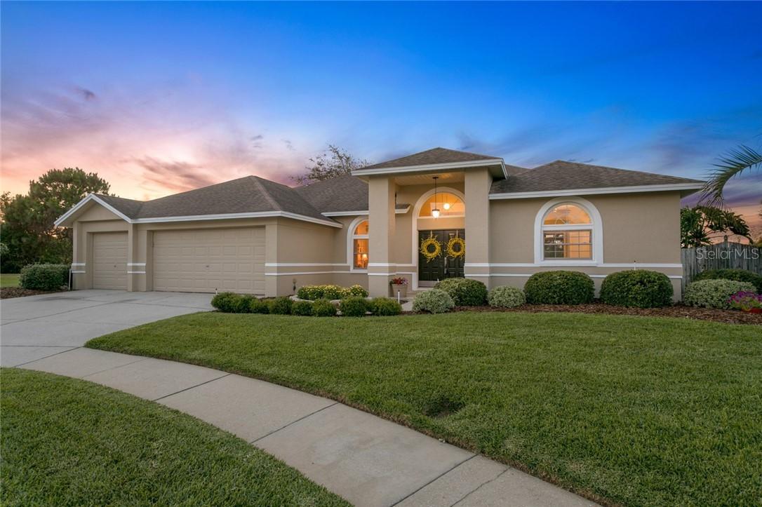 22717 Glyndon Point Rd., Lutz, FL 33549