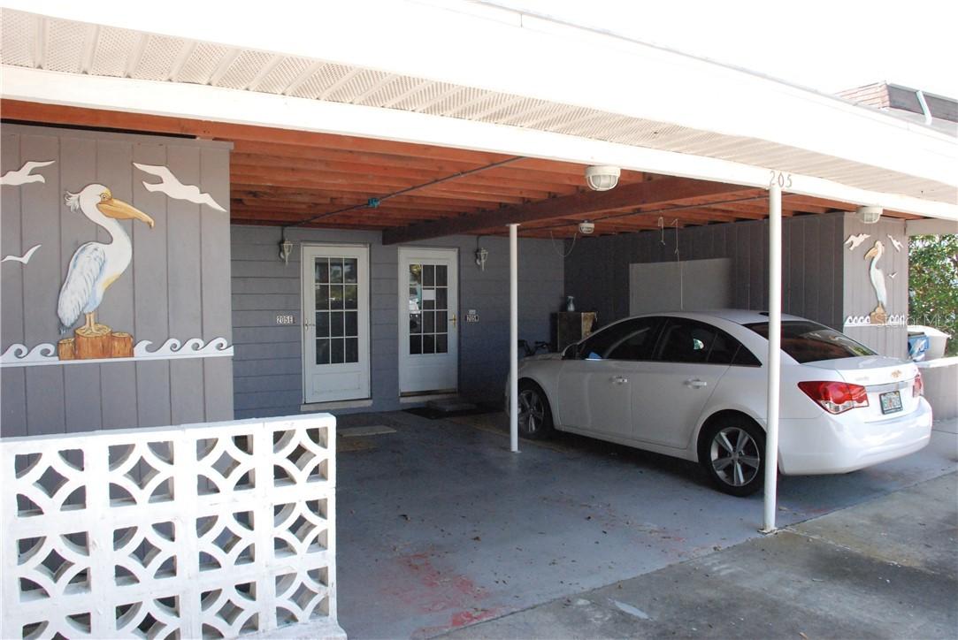 205 110th Ave., Treasure Island, FL 33706