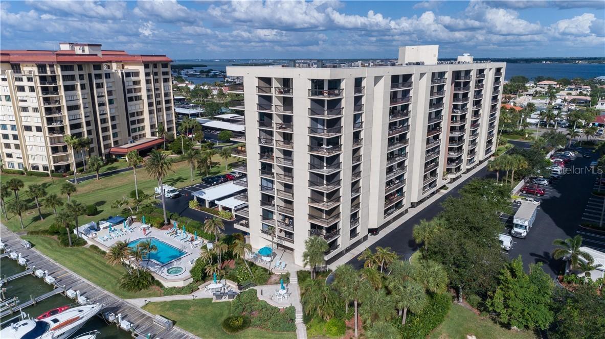 690 Island Way #607, Clearwater, FL 33767