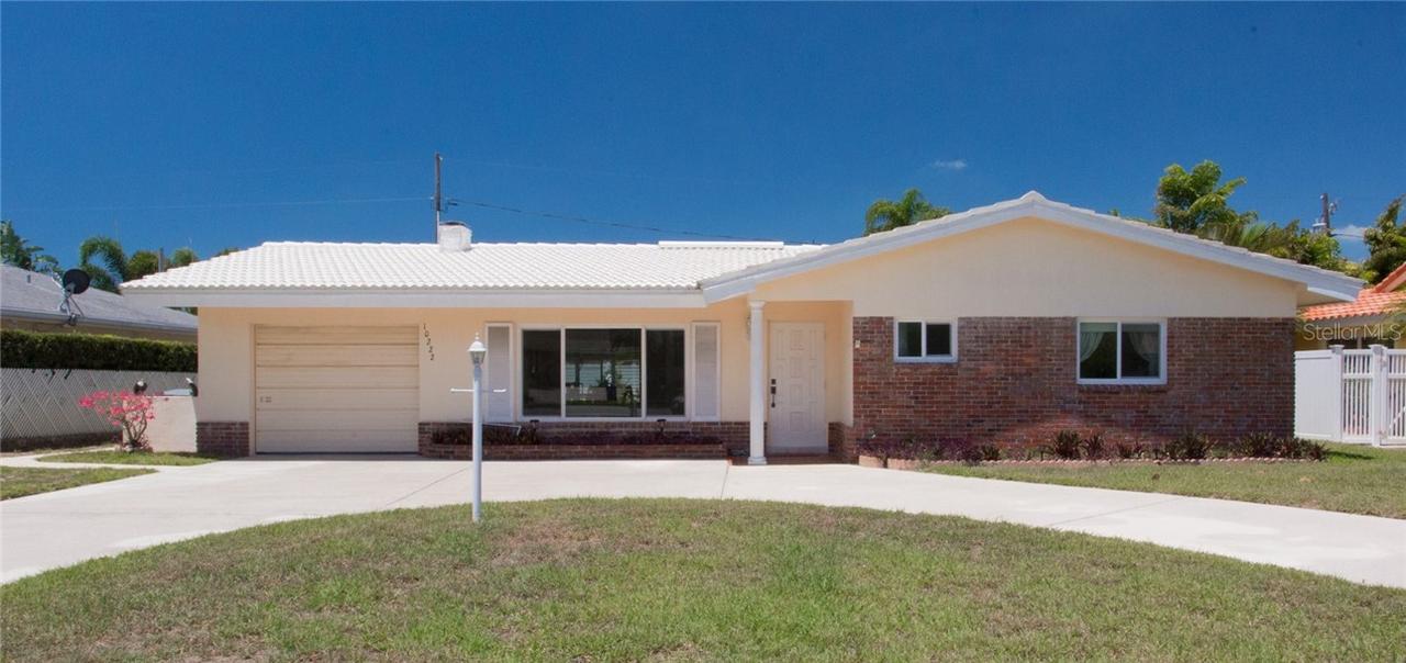 10222 Paradise Blvd., Treasure Island, FL 33706