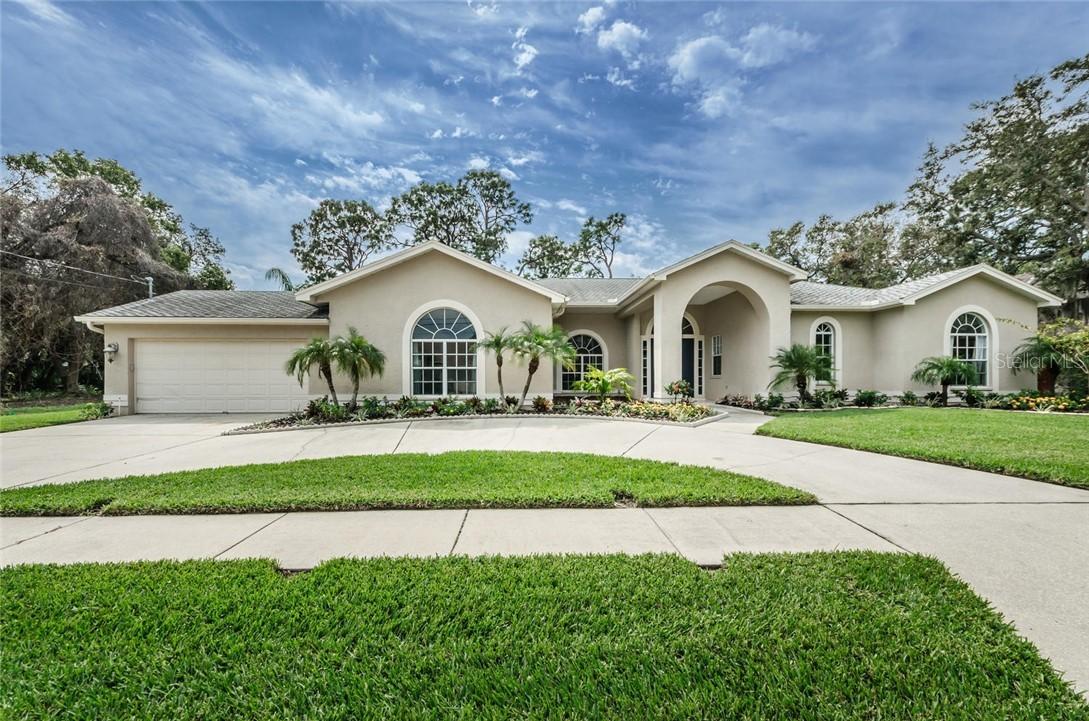 1713 Gulf Beach Blvd., Tarpon Springs, FL 34689