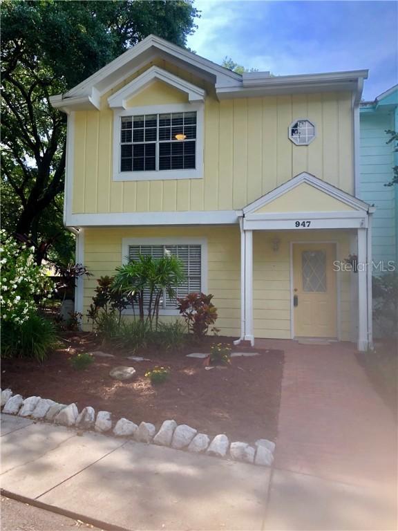 947 Hamilton Ct., Palm Harbor, FL 34683