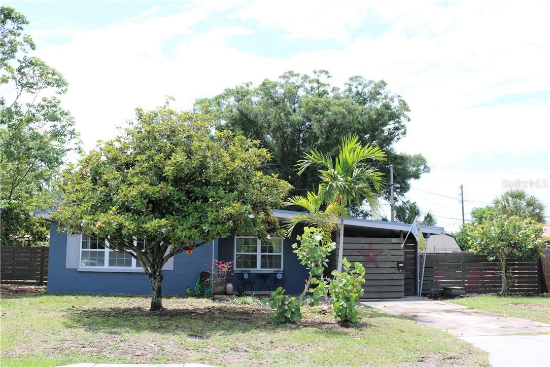 2110 Norfolk St., St Petersburg, FL 33710