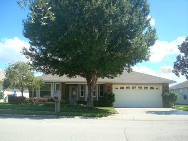 1637 Lake Villa Dr., Tavares, FL 32778