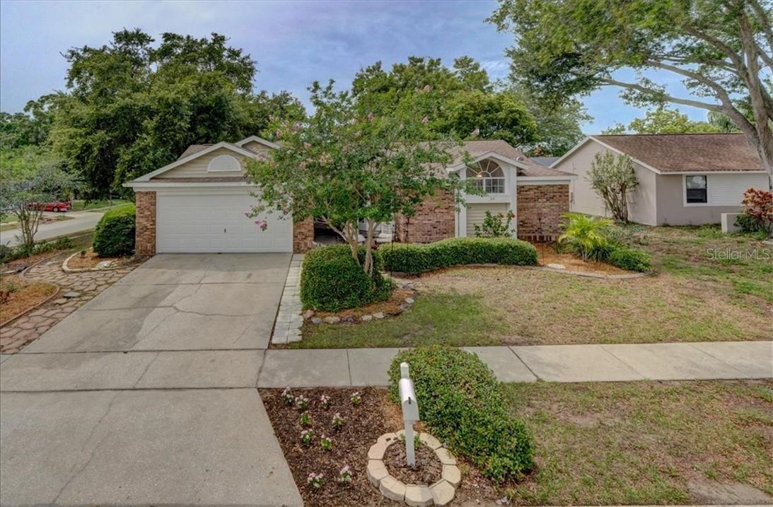 353 Jean St., Palm Harbor, FL 34683