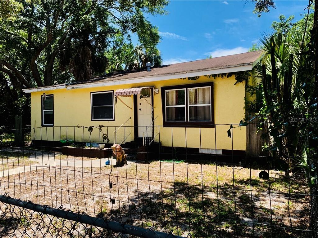 2421 Oakdale St., St Petersburg, FL 33705
