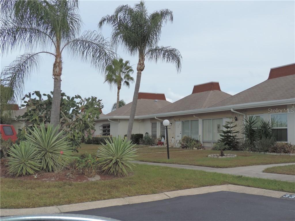 4348 Tahitian Gardens Cir. #B, Holiday, FL 34691