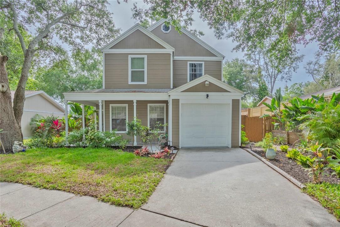 8210 Volusia Pl., Temple Terrace, FL 33637