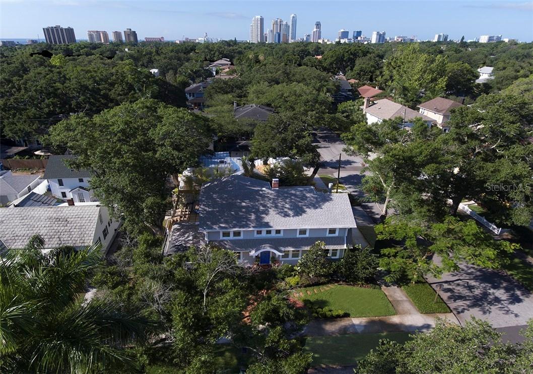 300 17th Ave., St Petersburg, FL 33704