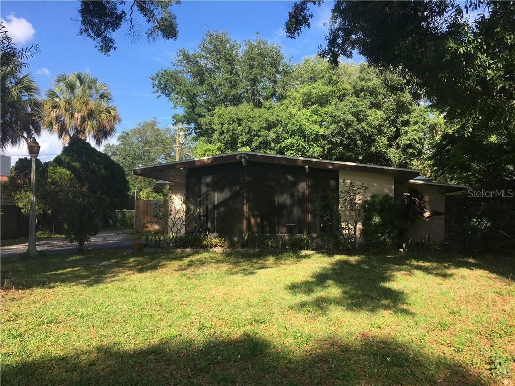 9807 N 55th St., Temple Terrace, FL 33617