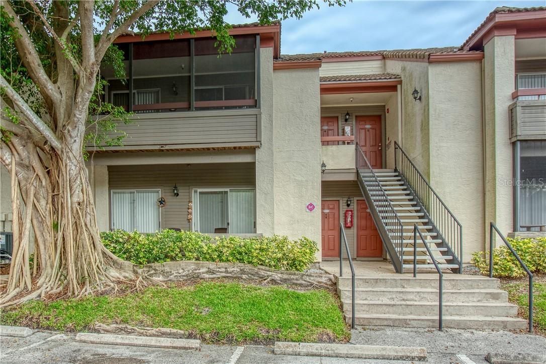 10263 Gandy Blvd. #302, St Petersburg, FL 33702
