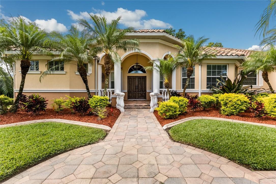 8601 Burning Tree Cir., Seminole, FL 33777