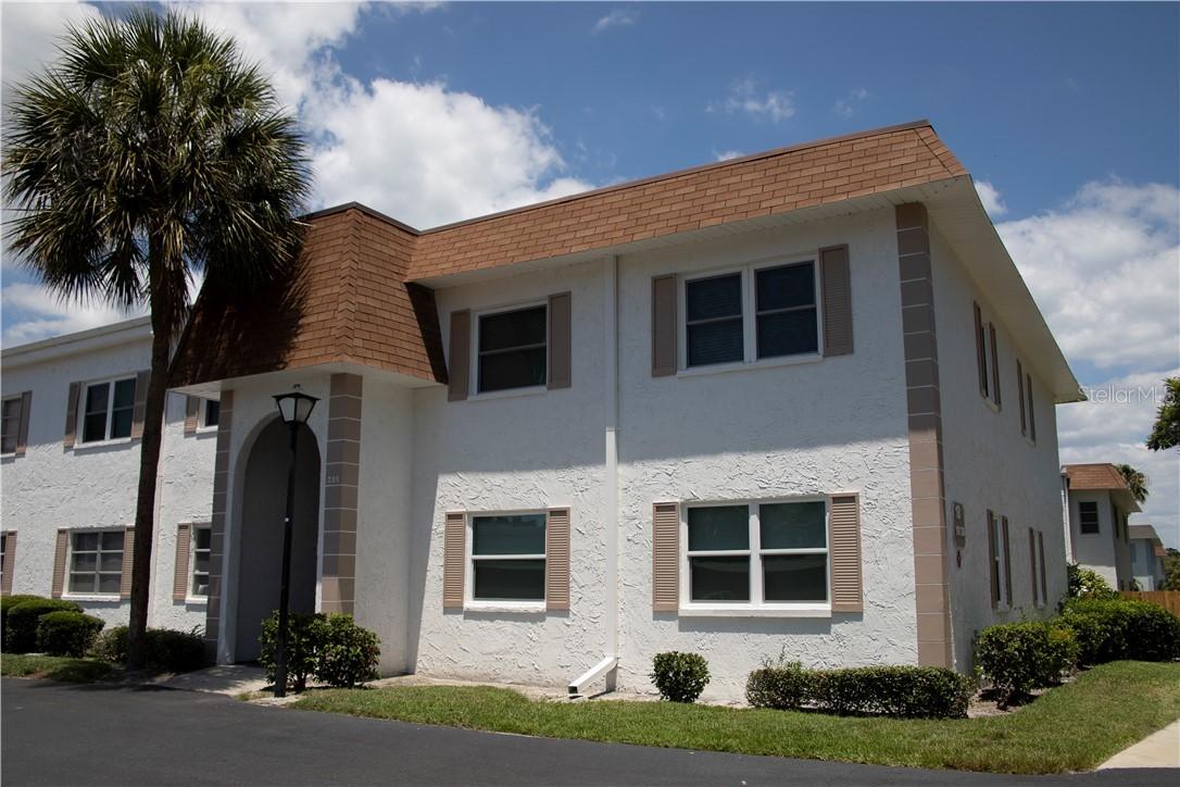 205 S Mcmullen Booth Rd. #203, Clearwater, FL 33759