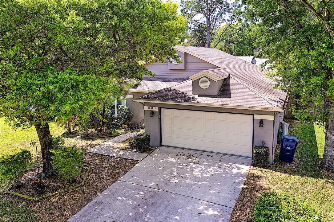 1631 Coppersmith Ct., Lutz, FL 33559