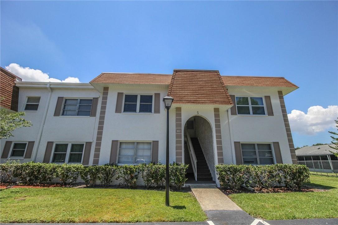 237 S Mcmullen Booth Rd. #50, Clearwater, FL 33759