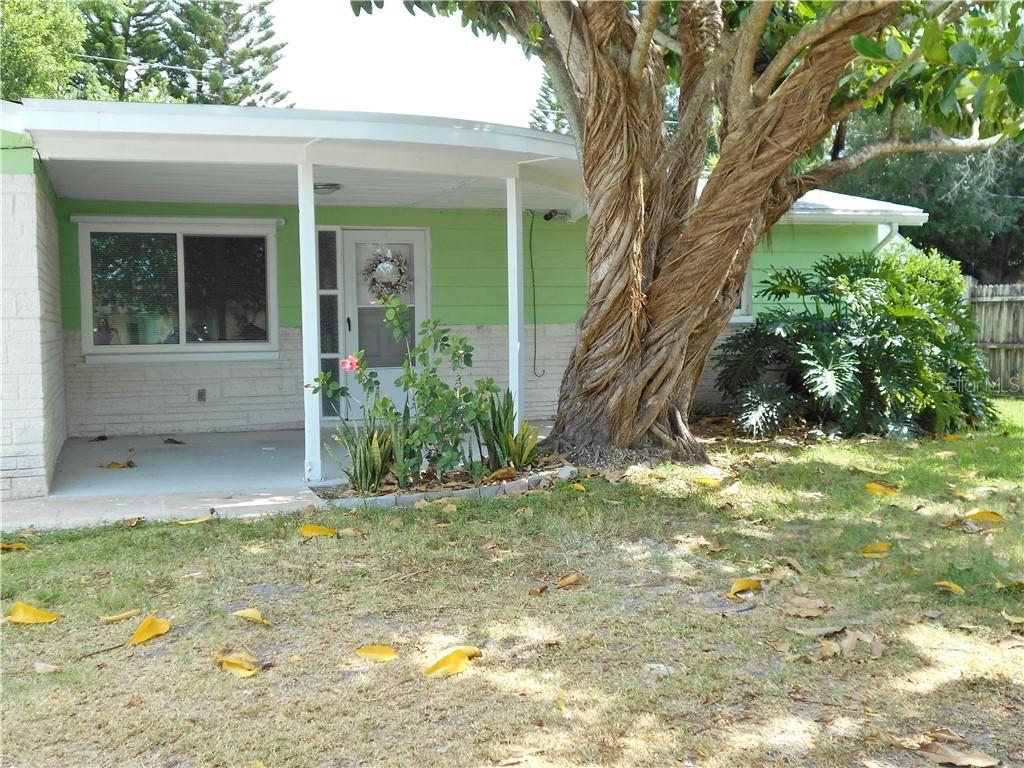 5013 Mile Stretch Dr., Holiday, FL 34690