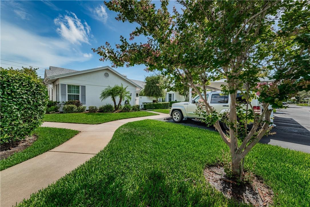 4142 Castlewood Dr., Holiday, FL 34691