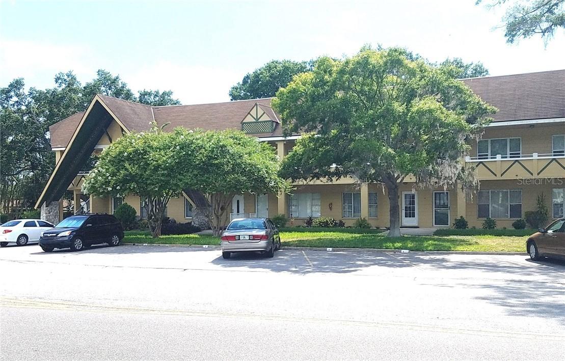 2000 World Parkway Blvd. #15, Clearwater, FL 33763