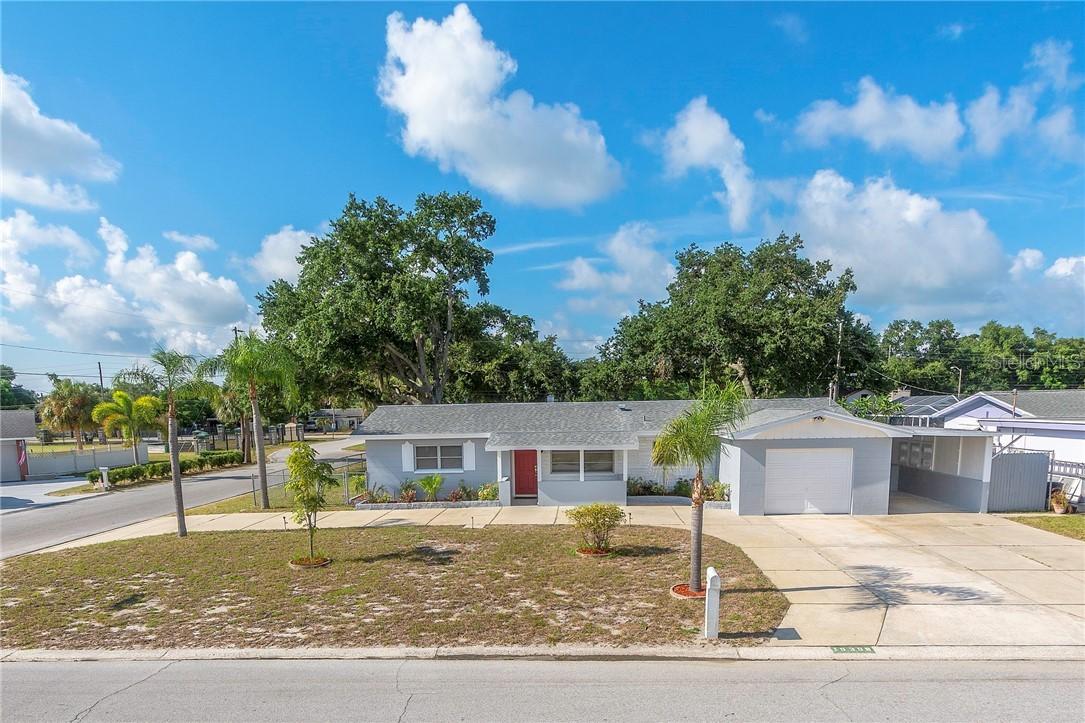 10308 Tangelo Rd., Seminole, FL 33772