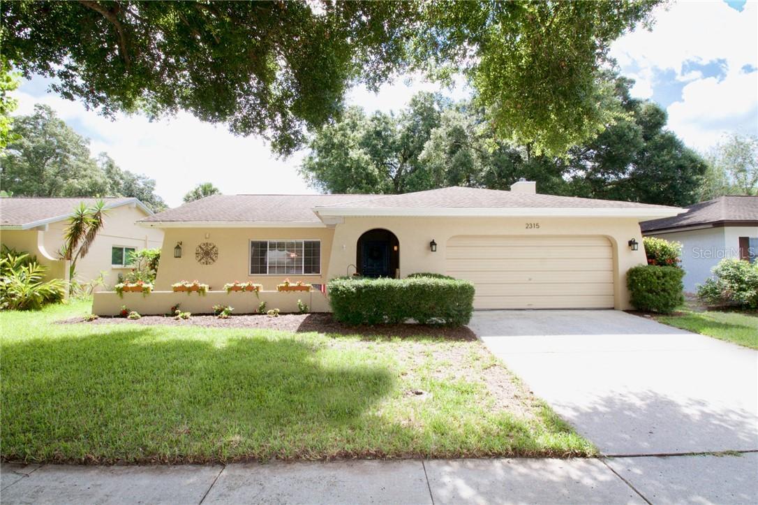 2315 E Orangehill Ave., Palm Harbor, FL 34683