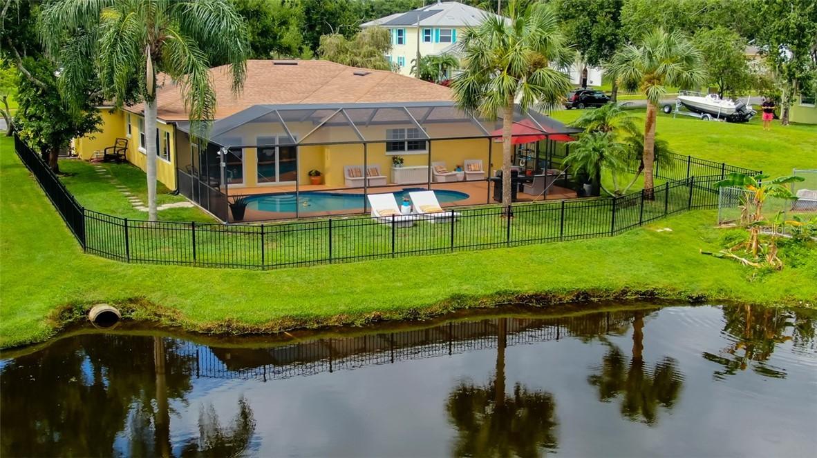 5902 Berkford Dr., Holiday, FL 34690