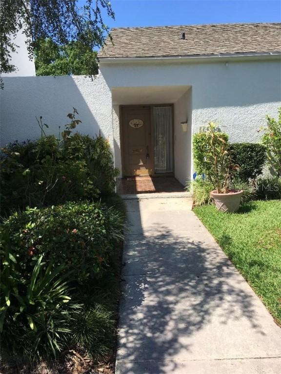 14115 Cypress Circle, Tampa, FL 33618