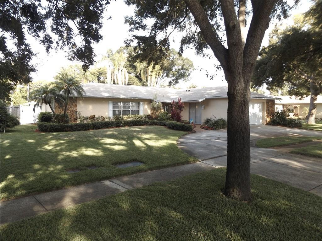 11267 110th Way, Largo, FL 33778