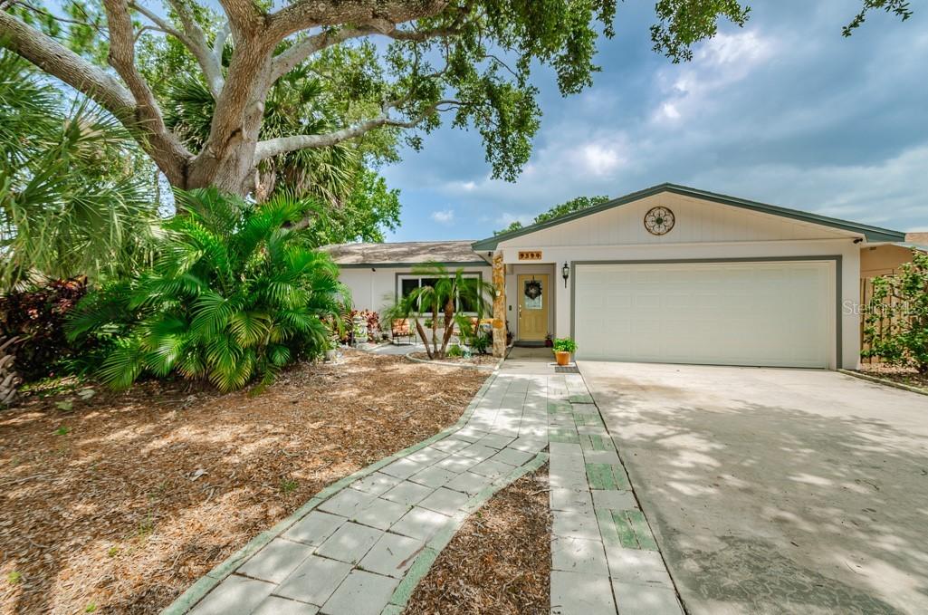 9394 117th Ave., Largo, FL 33773