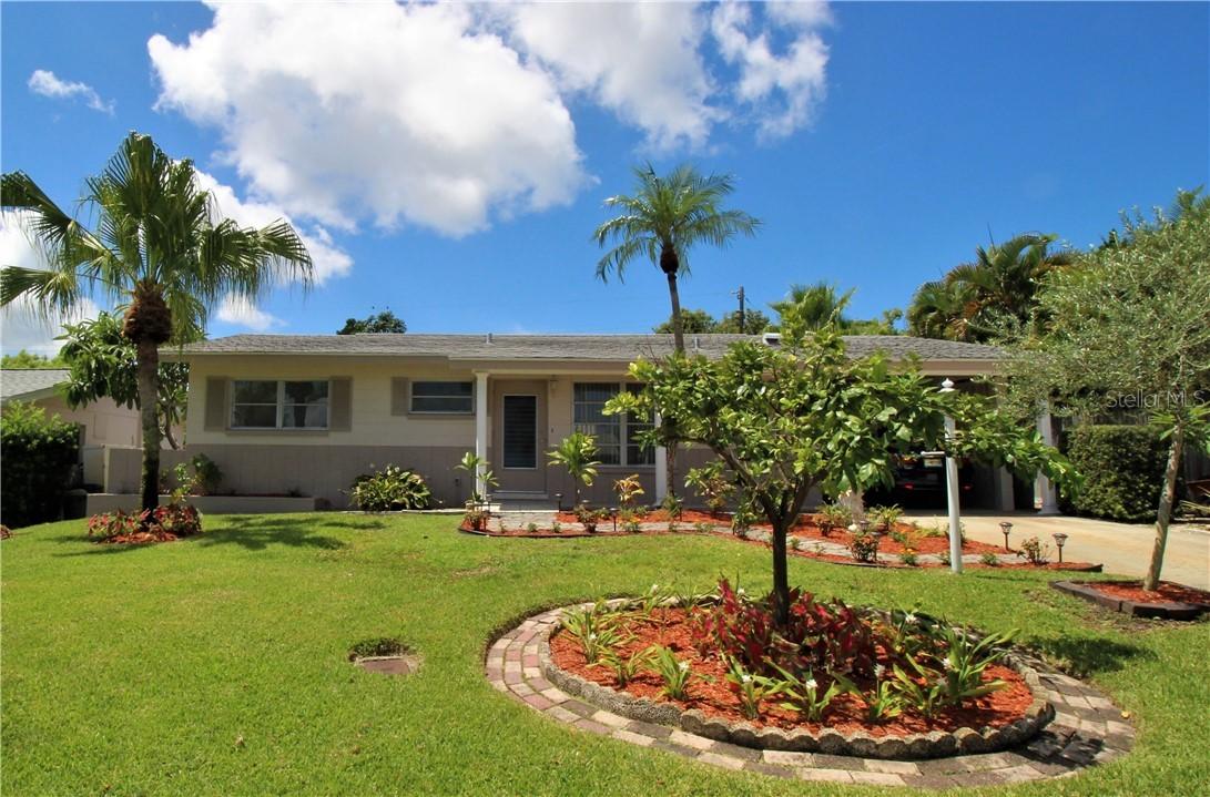 11488 80th Ave., Seminole, FL 33772