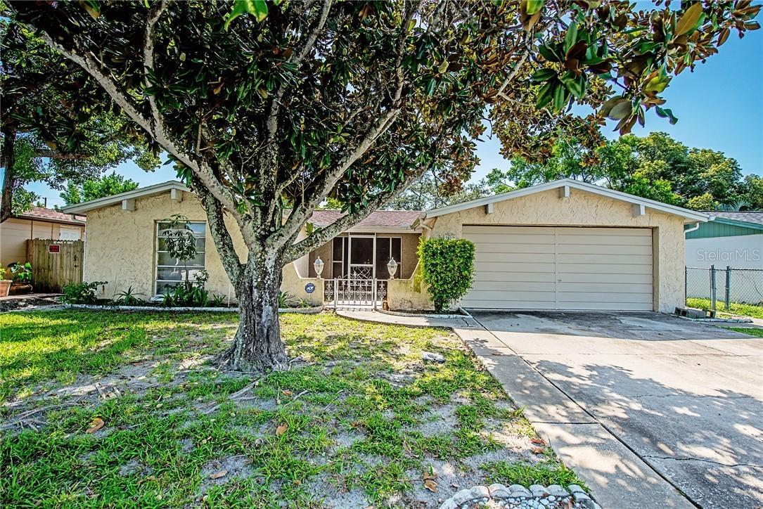 9610 Rainbow Ln., Port Richey, FL 34668