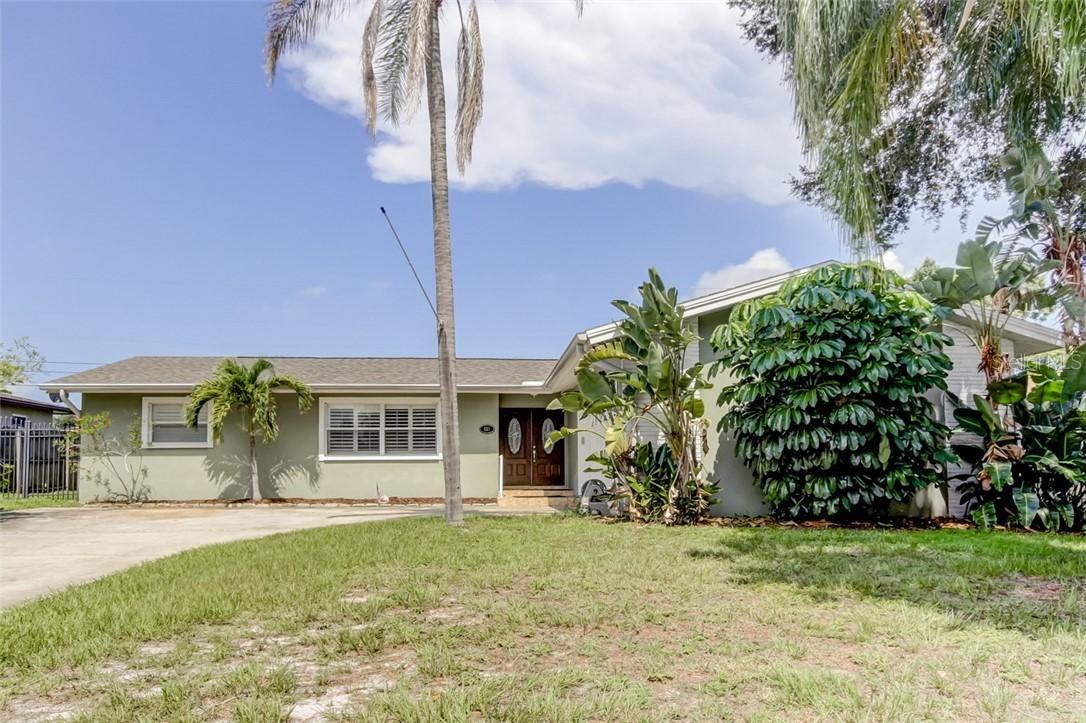 536 Pinecrest Dr., Largo, FL 33770