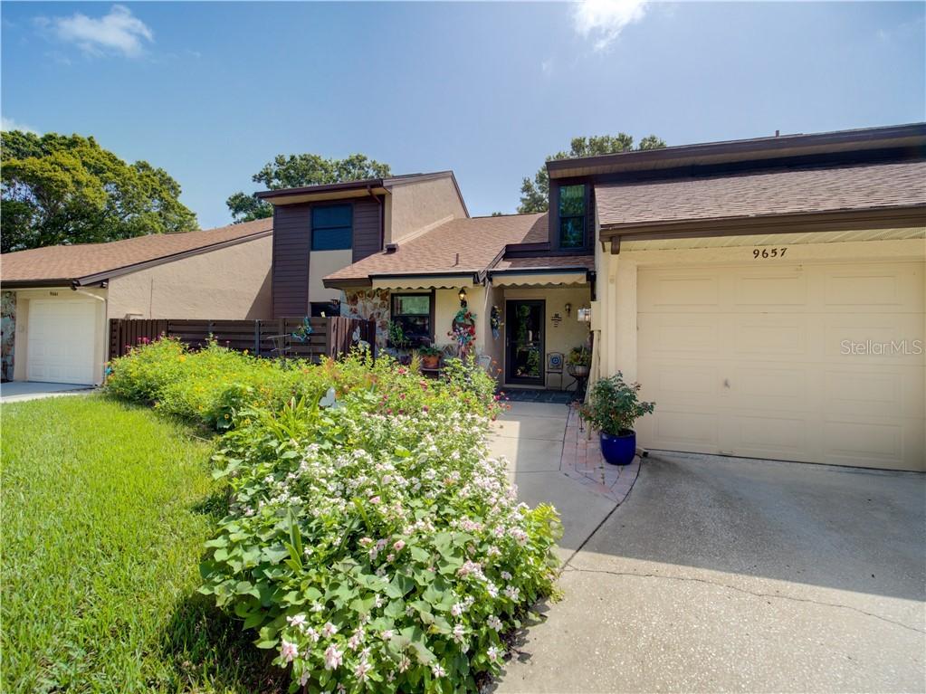9657 Lake Seminole Dr., Largo, FL 33773