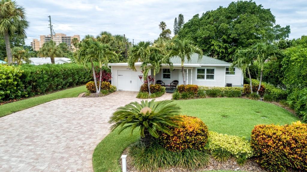 938 Narcissus Ave., Clearwater, FL 33767
