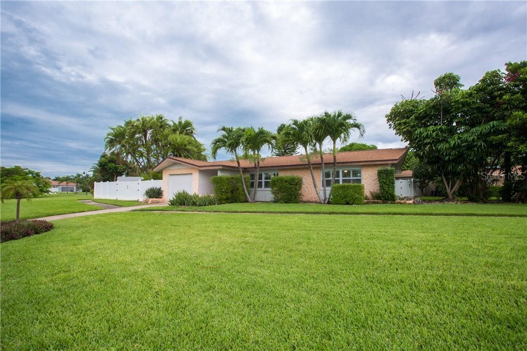 101 Madonna Blvd., Tierra Verde, FL 33715