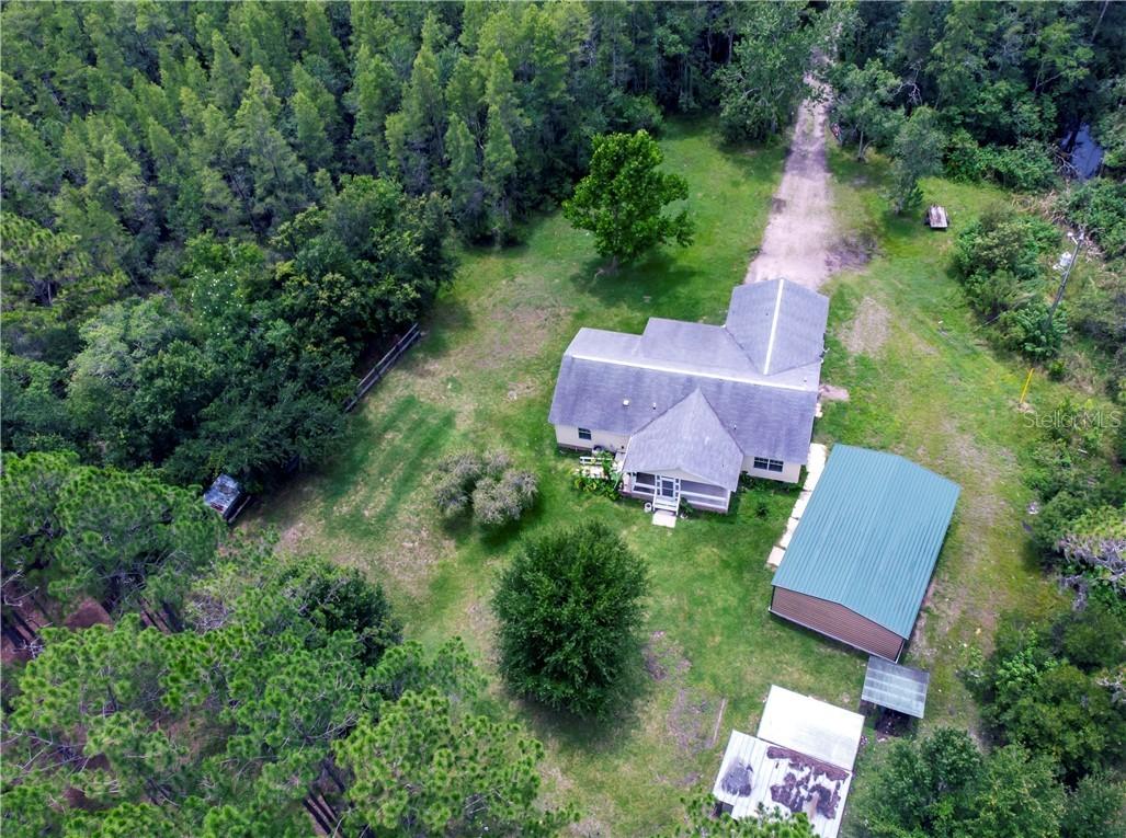 17520 Cedarwood Loop, Lutz, FL 33558